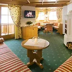 Hotel Alpines Lifestyle Tannenhof 4*
