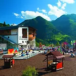 Alpines Lifestyle Tannenhof 상트조한임퐁가우