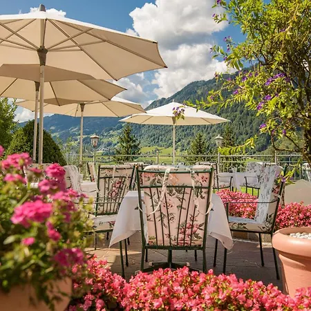 Alpines Lifestyle Tannenhof Отель Санкт-Йохан