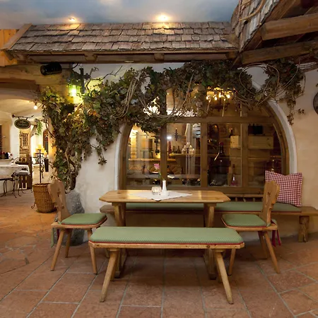 Alpines Lifestyle Tannenhof Отель Санкт-Йохан