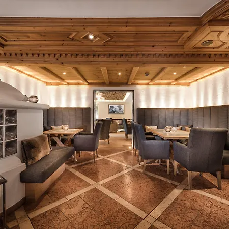 Отель Alpines Lifestyle Tannenhof Санкт-Йохан