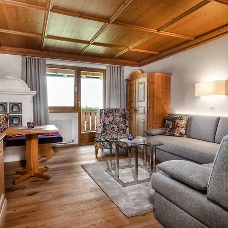Alpines Lifestyle Tannenhof ホテル 4*